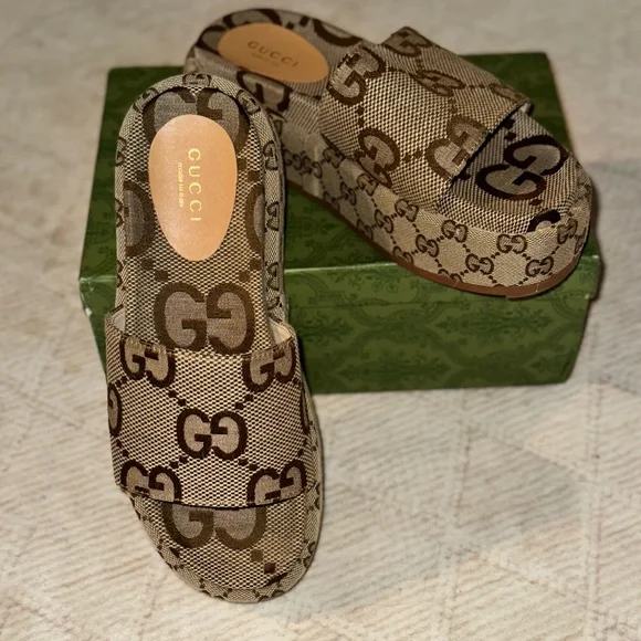 BNWB Canvas Women's platform slide sandal - Picture 10 of 11